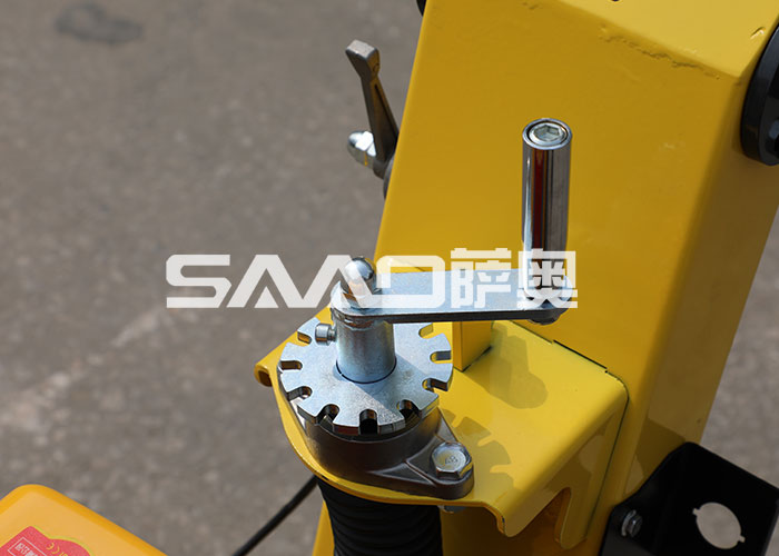 柴油動(dòng)力銑刨機(jī)(新款) 柴油動(dòng)力銑刨機(jī)(新款)